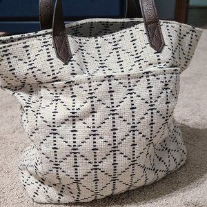 Thirty-One brand Window Shopper tote purse